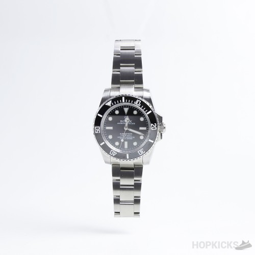 Role* Submariner Black Dial
