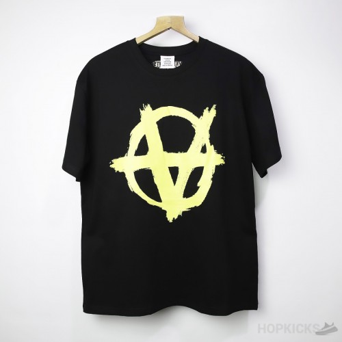 Vetements Anarchy Logo Print T-shirt