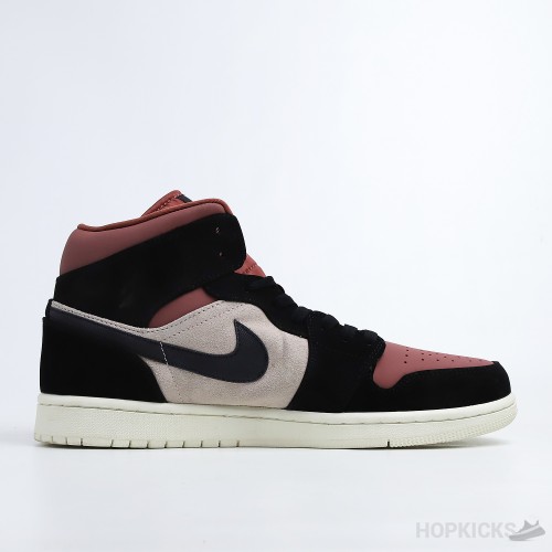 Air Jordan 1 Mid Canyon Rust (Slight Stain)