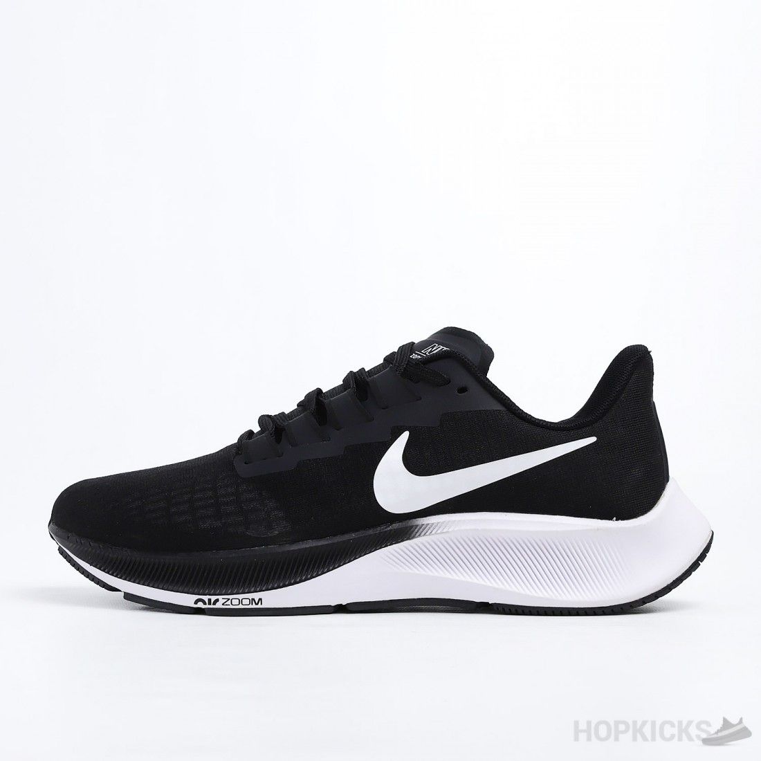 Buy Online Air Zoom Pegasus 37 Black White in Pakistan | Air Zoom Pegasus 37  Black White Prices in Pakistan