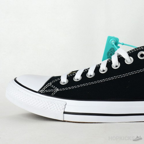 All-Star Black Canvas Low Top (Dot Perfect)