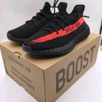 yeezy 750 pakistan