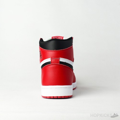 Air Jordan 1 Retro Chicago 
