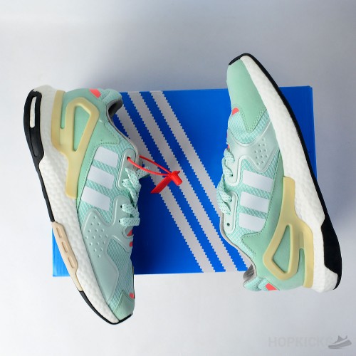 Ultra Boost Day Jogger Mint