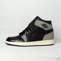 Air Jordan 1 Retro High Light Army Rust Shadow Patina
