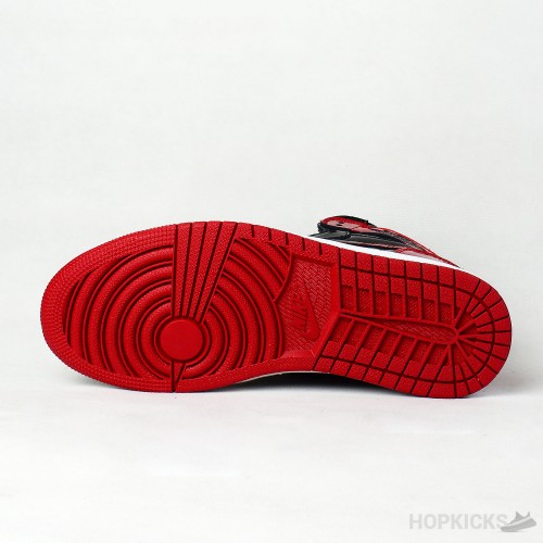 Air Jordan 1 Retro High OG Bred Patent