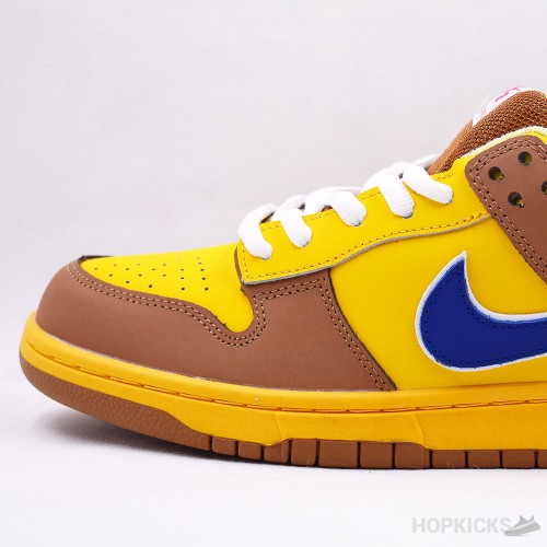 SB Dunk Low Newcastle Brown Ale