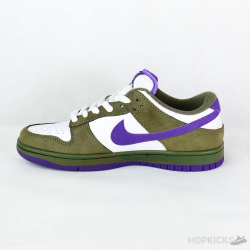 SB Dunk Low Purple Pigeon