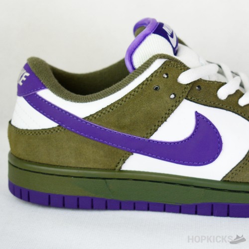 SB Dunk Low Purple Pigeon