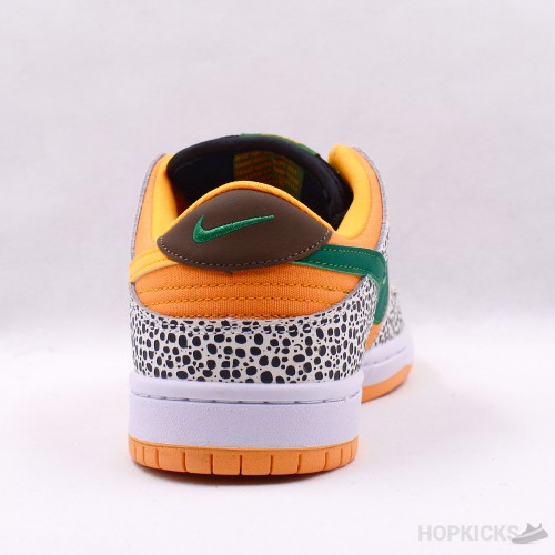 SB Dunk Low Safari Kumquat