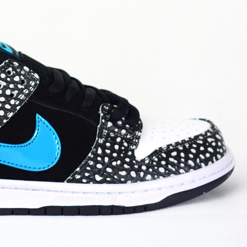 SB Dunk Low Atmos Elephant