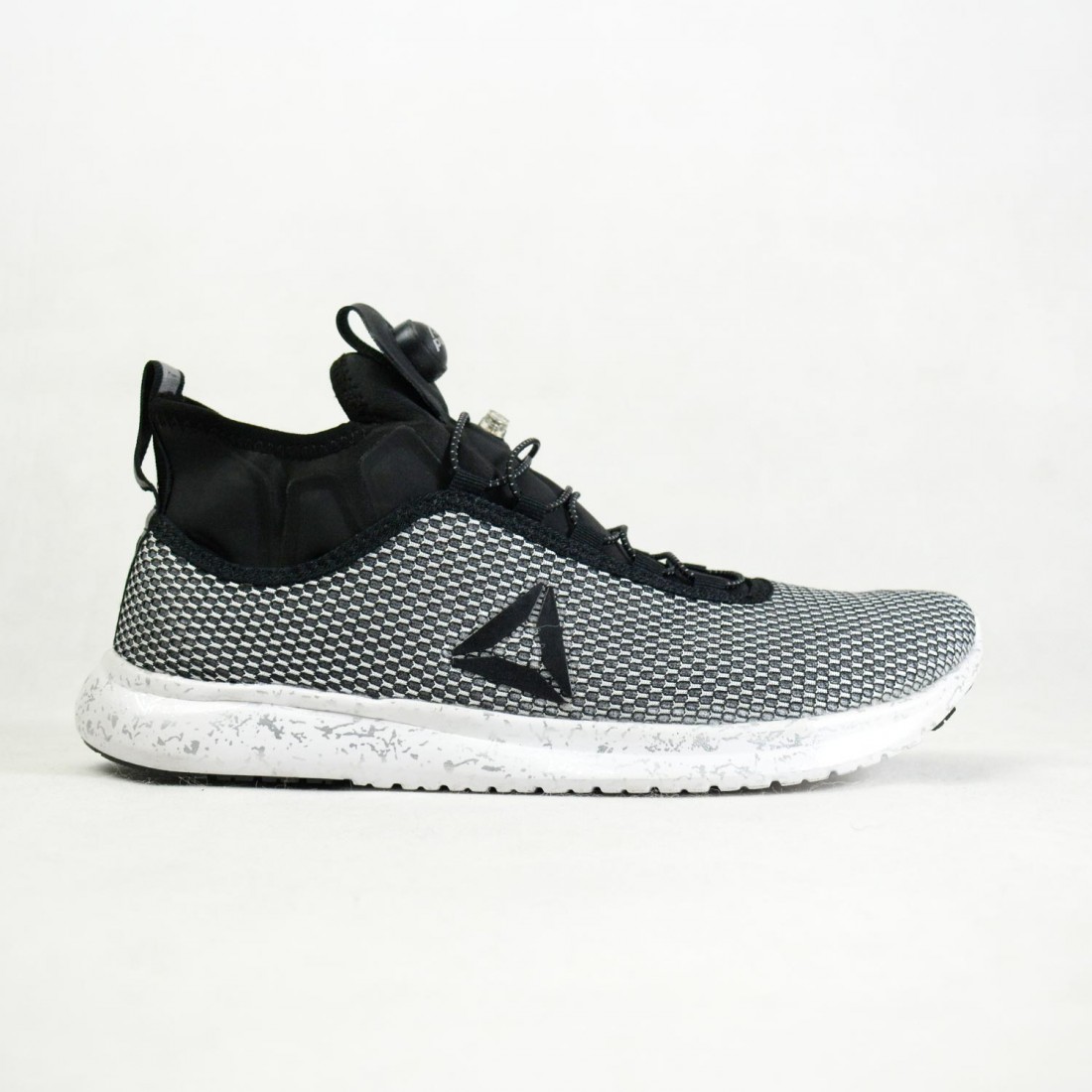 Reebok Pump Plus Grey Black