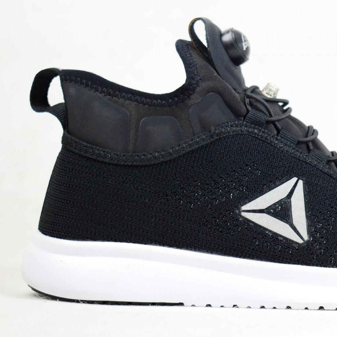 reebok pump intersport