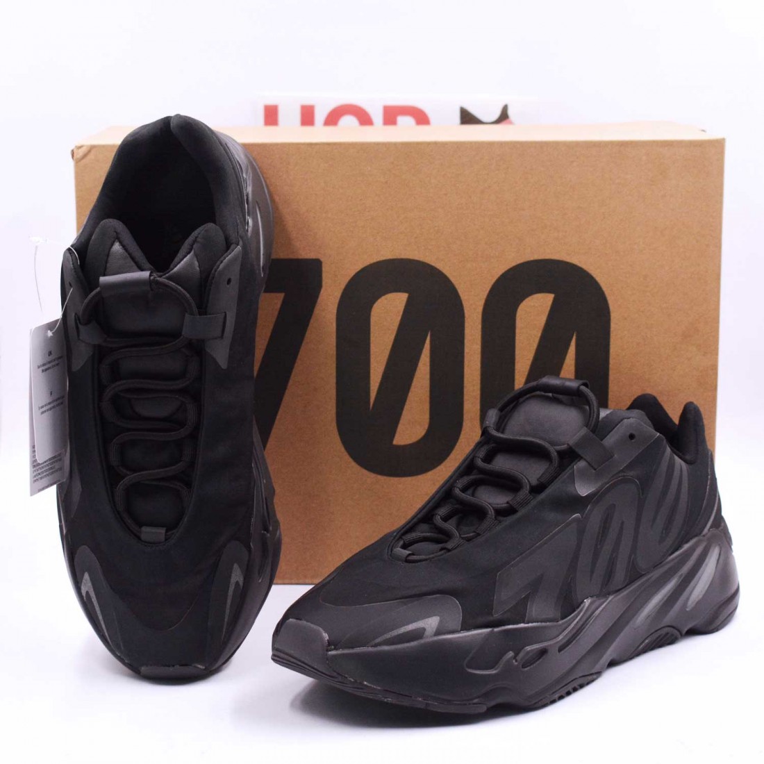 yeezy boost 700 mnvn price