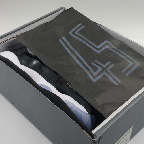 Air Jordan 11 Retro Concord