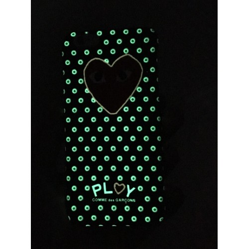 PLAY - COMME des GARÇONS CDG - GLOW IN THE DARK [ HYPED BRAND] 