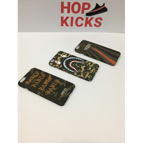 a bathing ape Bape Green Iphone Cover ( GLOW IN DARK )