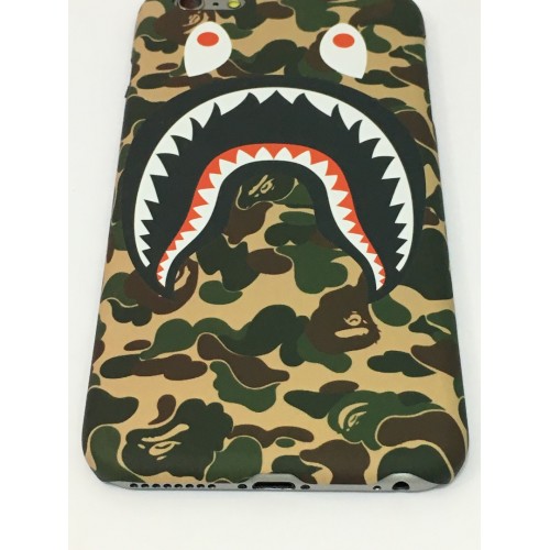 a bathing ape Bape Green Iphone Cover ( GLOW IN DARK )