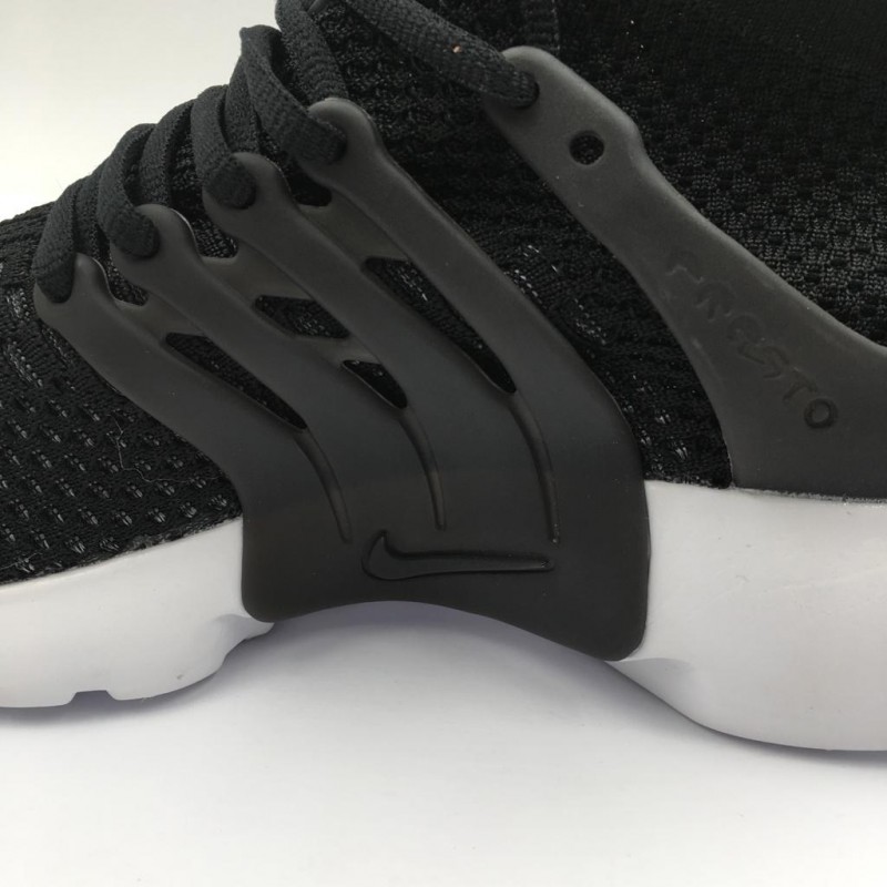nike air presto price in pakistan
