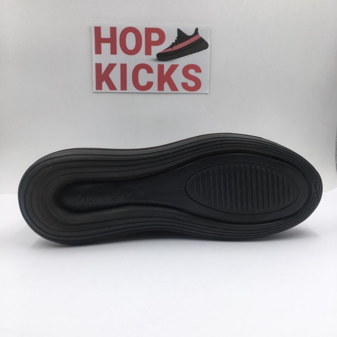 nike air 720 all black