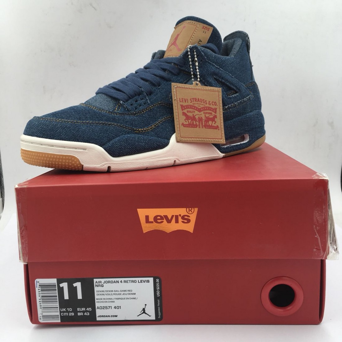 levis aj4