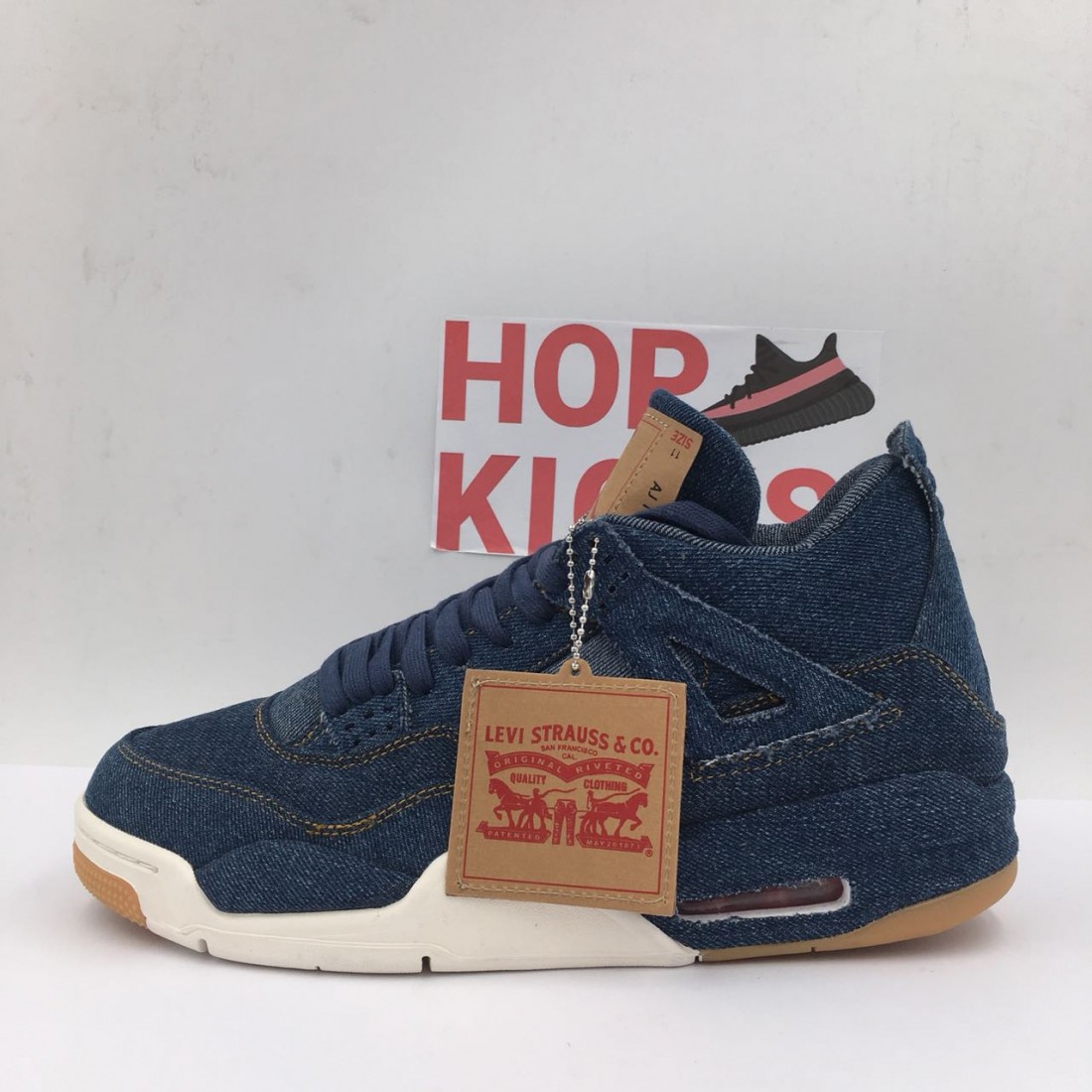 jordan retro levis