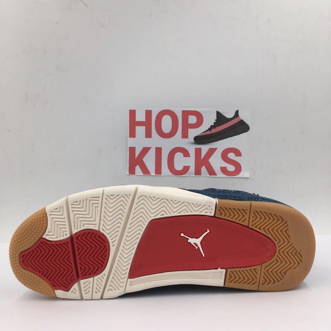 Air Jordan 4 Retro Levis