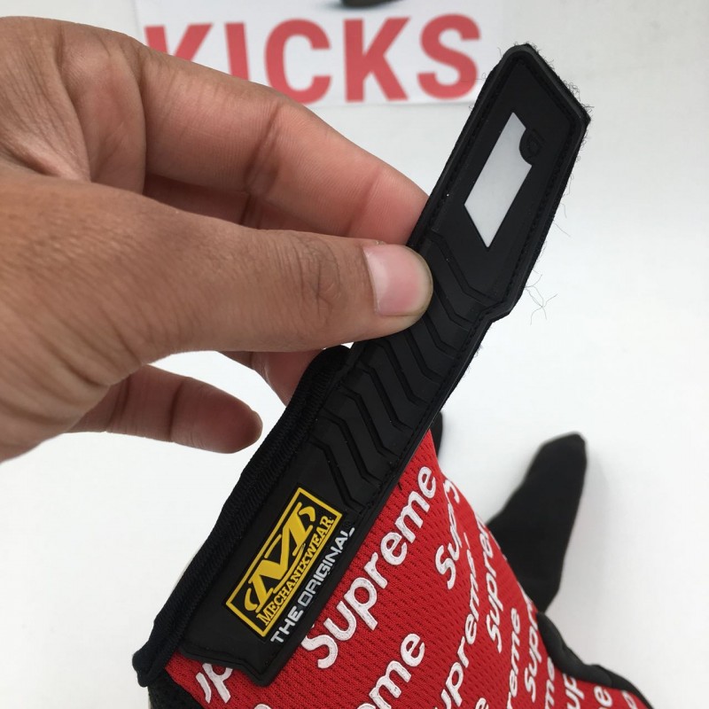 Supreme Mechanix Gloves Fake - Just Me And Supreme