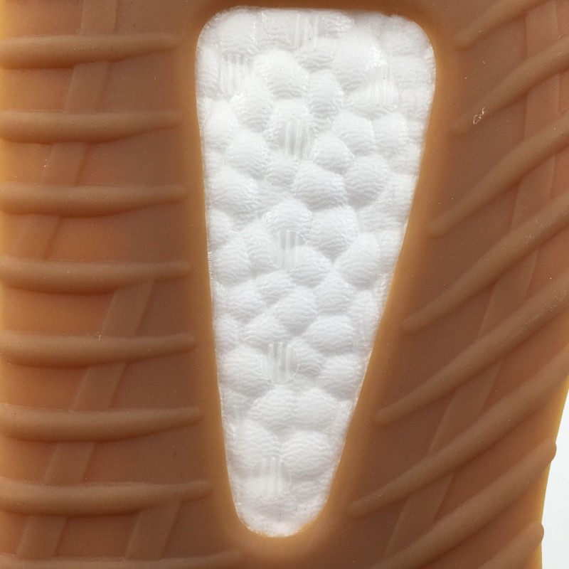 sole of yeezy boost 350 v2