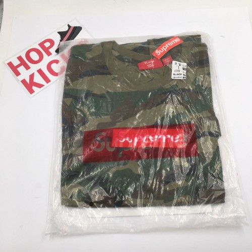 Supreme Camo Tee