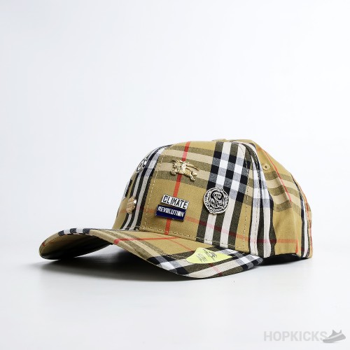 Burberry Pin Details Vintage Check Cap