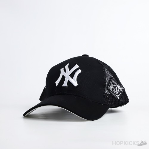NY MLB White Logo Black Trucker Cap