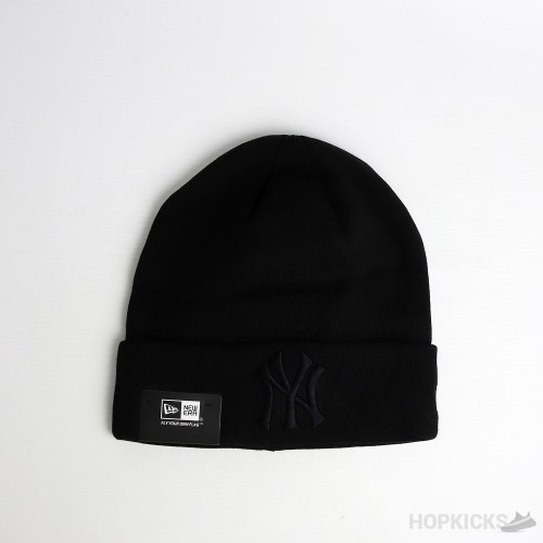 New Era NY Black Logo Black Beanie