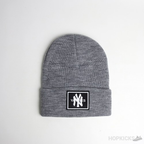 New York Yankees Patch Logo Grey Beanie