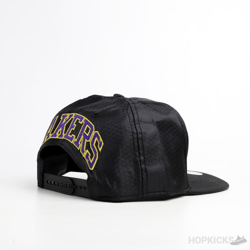 Mitchell and Ness NBA LA Lakers Nylon Snapback Black Cap