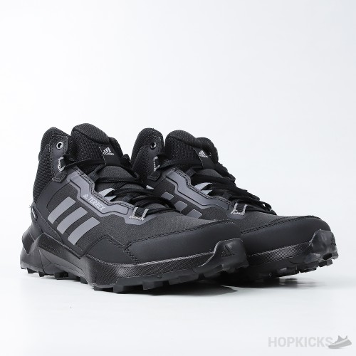 Adidas Eastrail 2.0 Mid Rain.Rdy Hiking Shoes