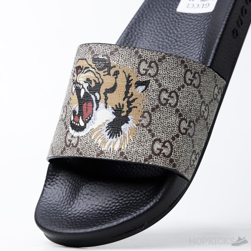 Gucci GG Tiger Slides