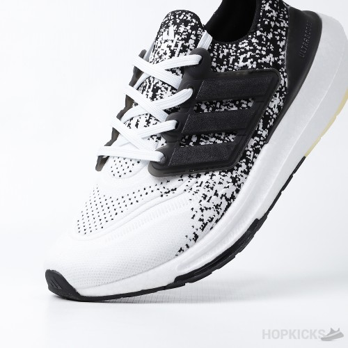 Ultra Boost DNA UB22 (Dot Perfect)