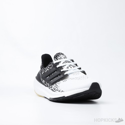 Ultra Boost DNA UB22 (Dot Perfect)