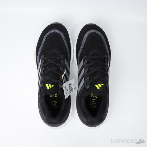 Ultra Boost Light Core Black Volt (Dot Perfect)