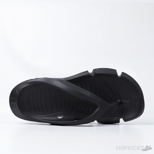 Bale*ciaga Black Flip-Flops