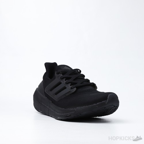 Ultra Boost 22 Triple Black (Premium Plus Batch)