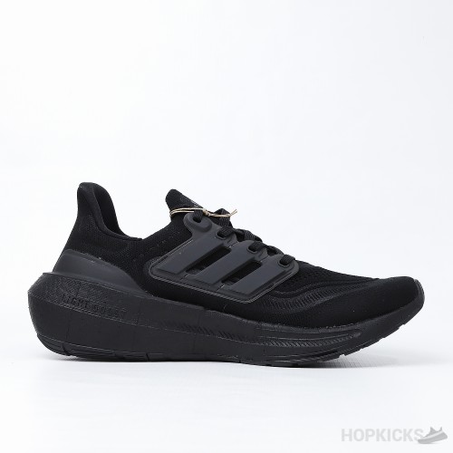 Ultra Boost 22 Triple Black (Premium Plus Batch)