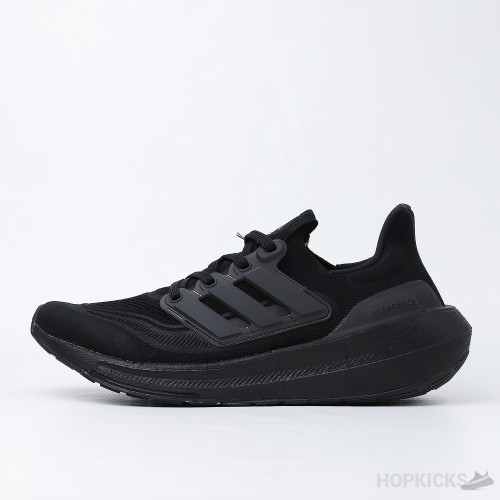 Ultra Boost 22 Triple Black (Premium Plus Batch)