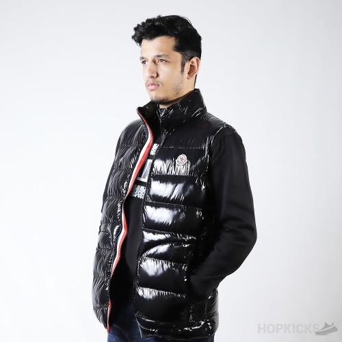 Moncler Sleeveless Puffer Glossy Black (Dot Perfect)