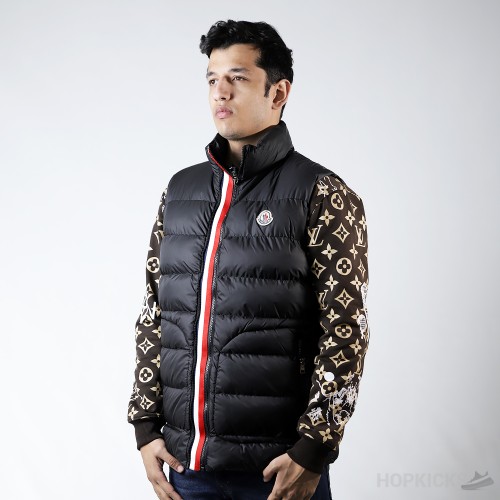 Moncler Sleeveless Puffer Black (Dot Perfect)