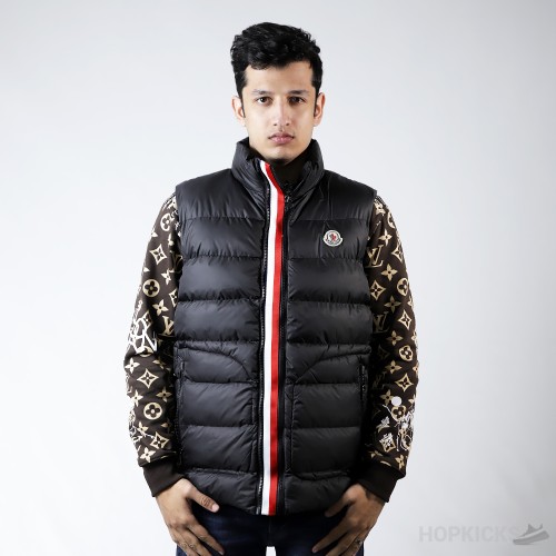 Moncler Sleeveless Puffer Black (Dot Perfect)