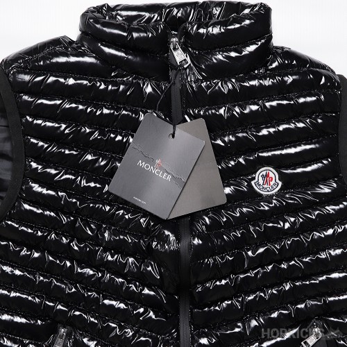 Moncler Sleeveless Puffer Glosy Black (Premium Batch)