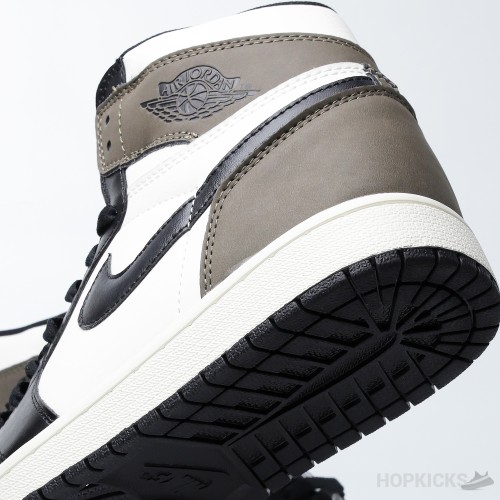 Air Jordan 1 Retro High Dark Mocha