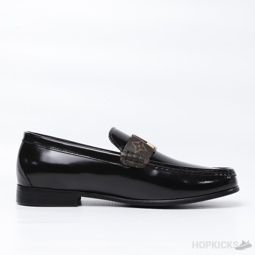 LV Montaigne Loafer (Dot Perfect)